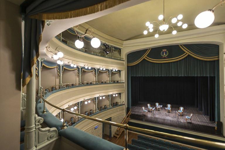 TEATRO COMUNALE RUSSI.jpg TEATRO COMUNALE RUSSI.jpg