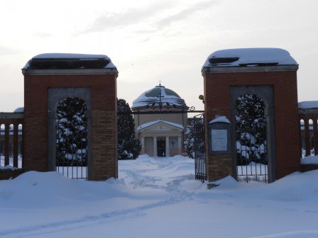 Cimitero_imagelarge.jpg