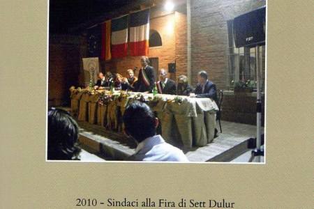 2010 Sindaci alla Fira.jpg