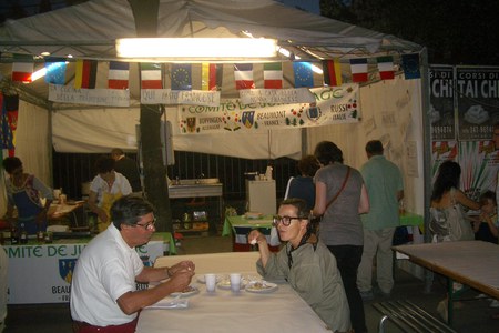 2011 Fira Stand Beaumont.jpg