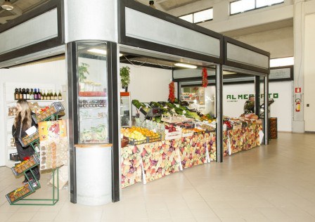 Mercato-coperto-Russi-LPF_3593b_imagelarge.jpg