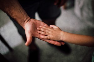 Migranti: la Prefettura di Ravenna raccoglie manifestazioni di interesse per l'accoglienza temporanea di minori stranieri non accompagnati