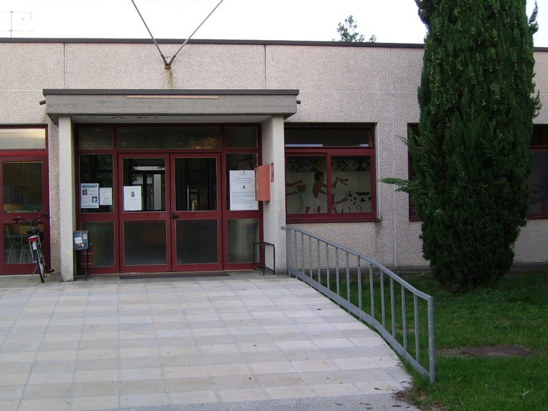 Scuola-Primaria-Fantini-Godo (1).jpg Scuola-Primaria-Fantini-Godo (1).jpg